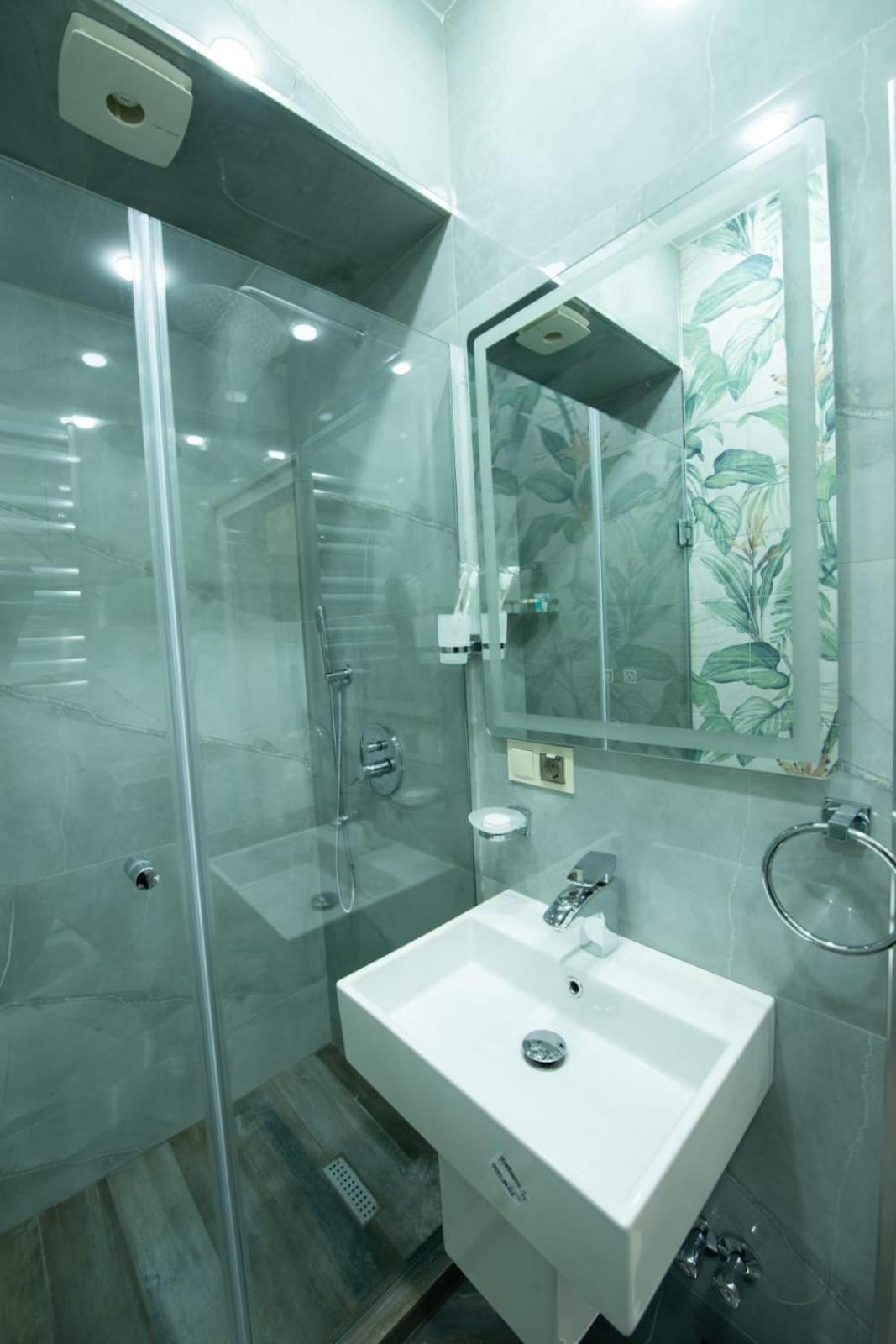 Marita Hotel تبليسي المظهر الخارجي الصورة